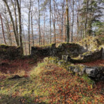 Schlusspunkt der Wanderung: Die Überreste der Burg Rüdberg. Schlusspunkt der Wanderung: Die Überreste der Burg Rüdberg.
