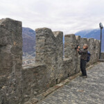 Beim Castello di Sasso Corbaro wurde es uns bereits sehenswürdig zumute. Beim Castello di Sasso Corbaro wurde es uns bereits sehenswürdig zumute.